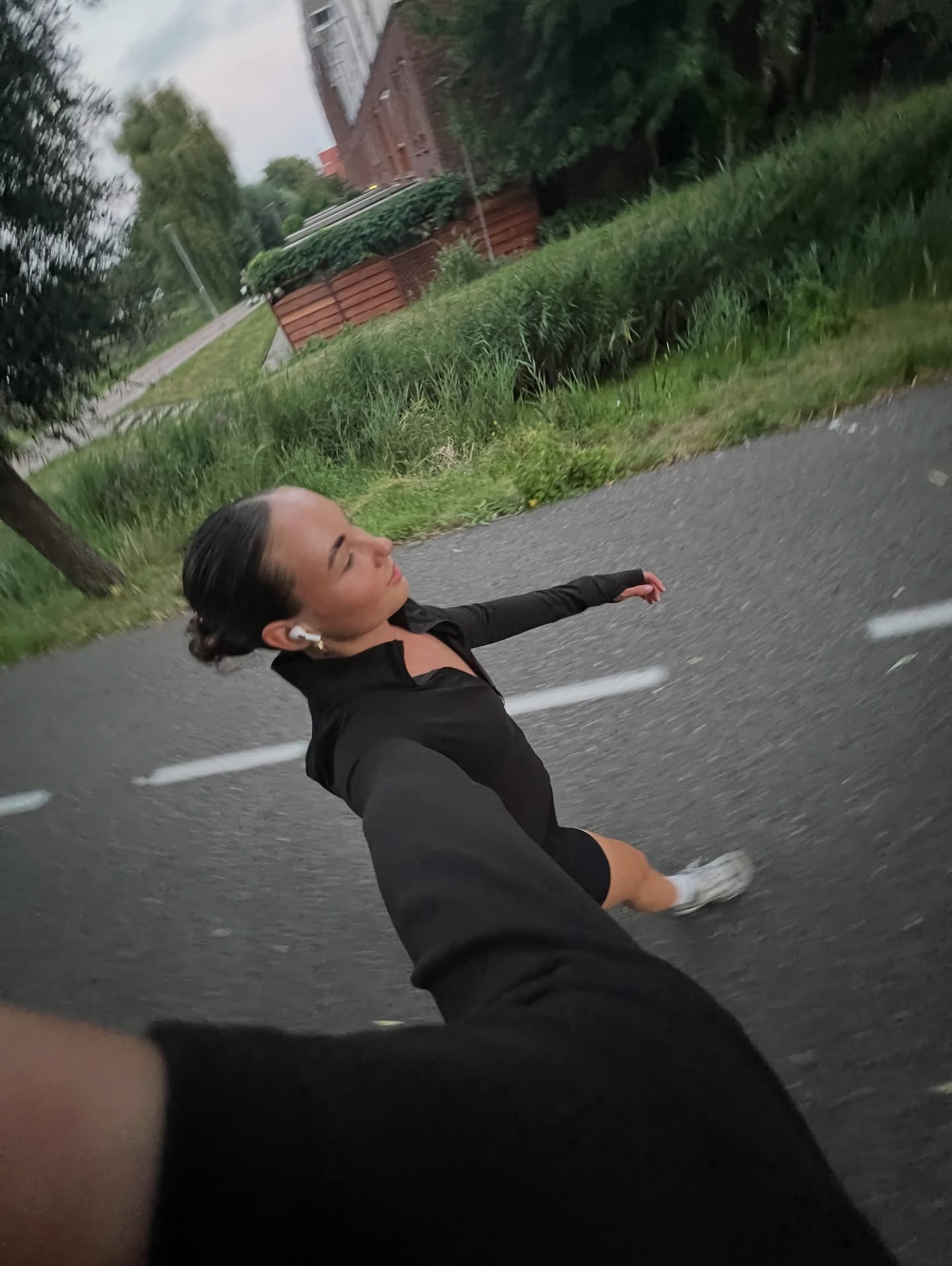 Hardlopen in de avondzon